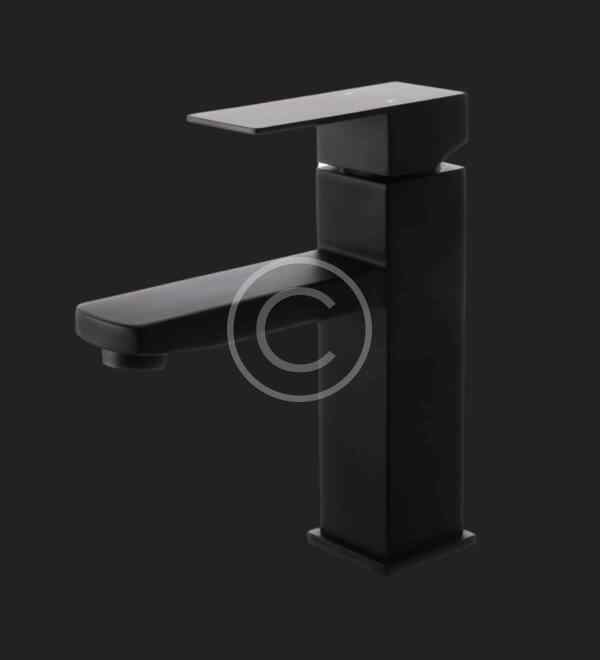 Wash basin faucet